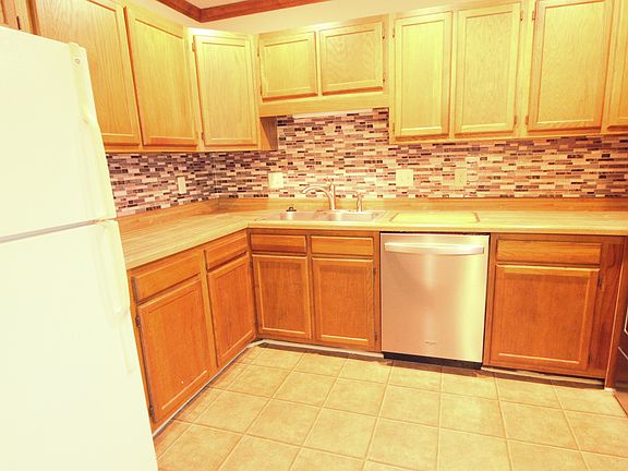 5th image of 500 Woodcroft Pkwy #19A