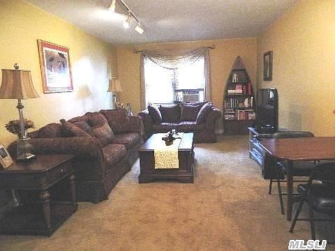 5th image of 34 Cathedral Ave APT 3B