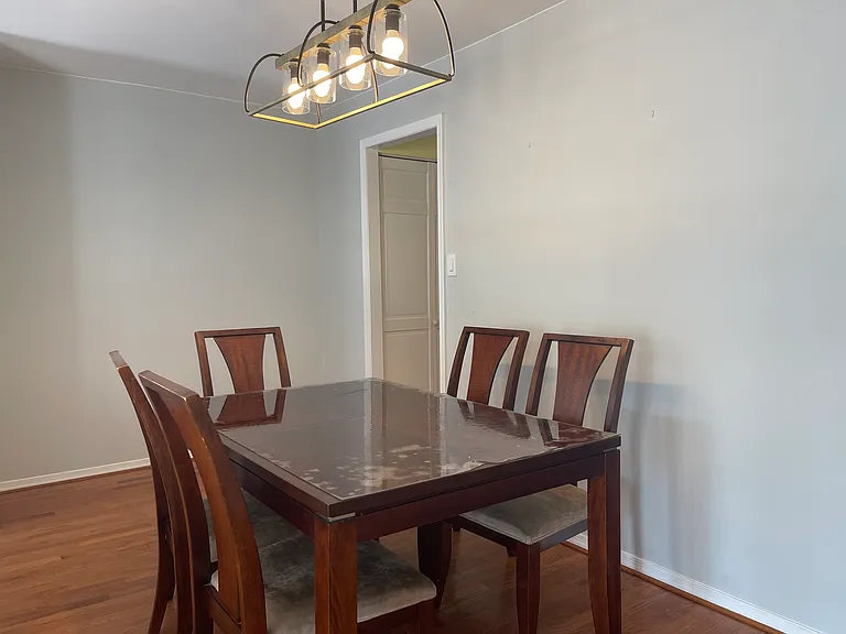 13 Cartier Ct — Photo 2