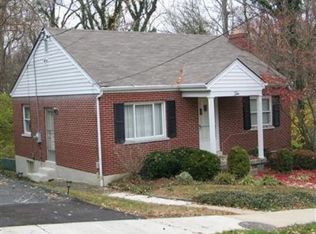 10 Crescent Ct, Fort Thomas, KY 41075