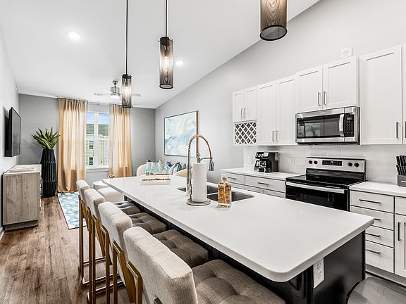 Coastal Belmont Corporate Suite Kitchen