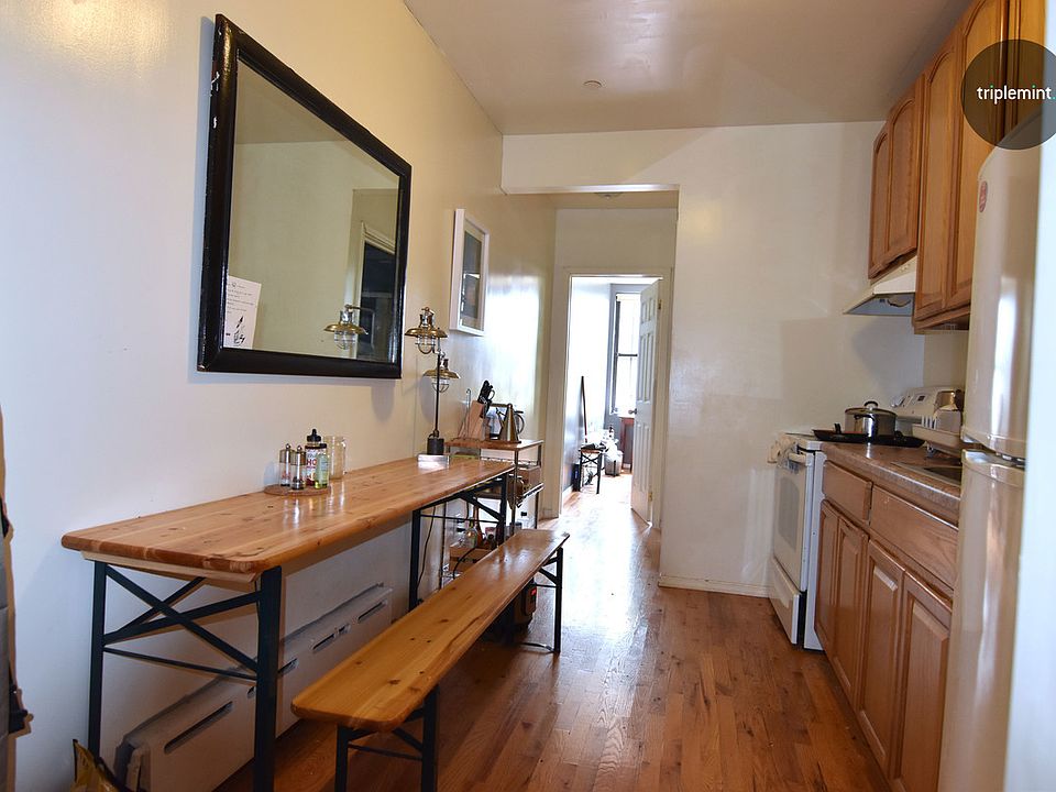 2nd image of 114 N 7th St #2D
