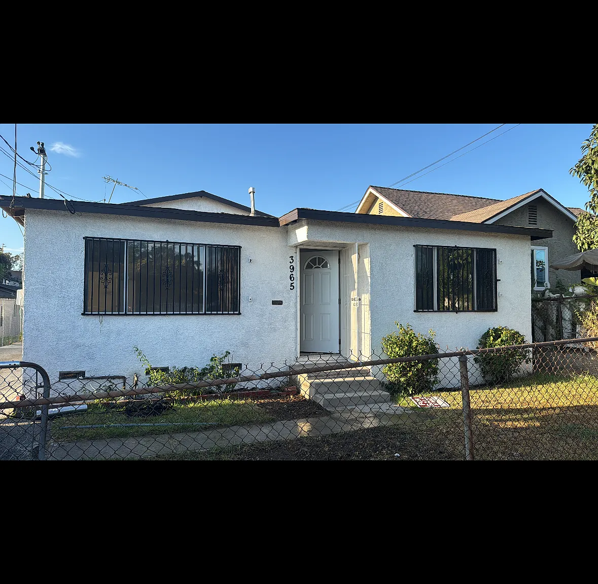 2 bed, 970 sqft, $2,400 — Photo 1