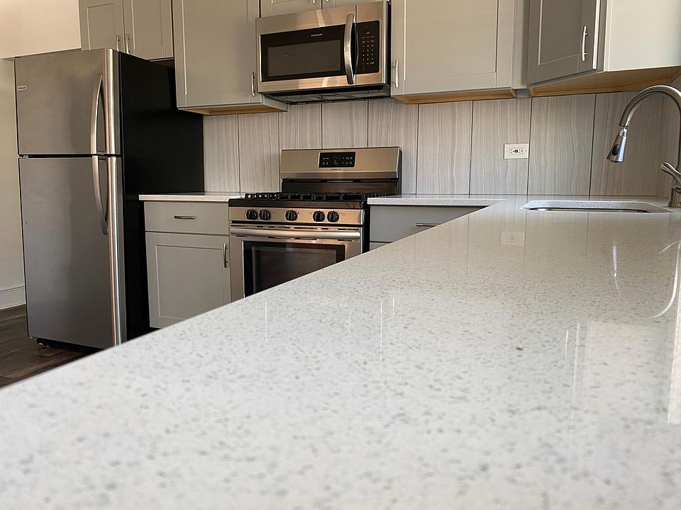 1st image of 1858 N Western Ave #2