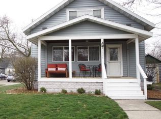 1301 Pennoyer Ave, Grand Haven, MI 49417