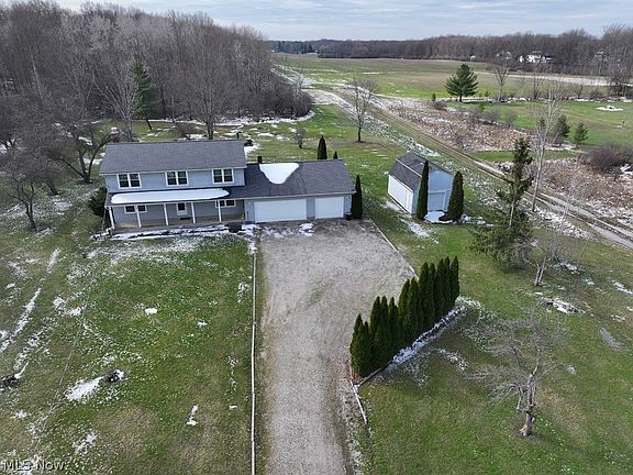 2nd image of 2672 Crackel Rd