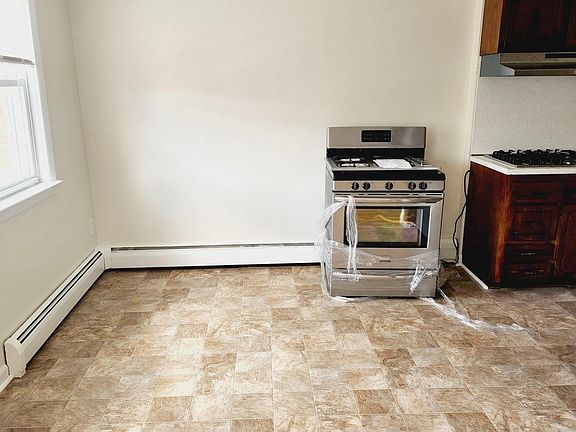 2nd image of 6646 79th Pl Floor 3