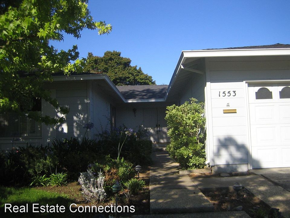 1st image of 1553 Aster Ln