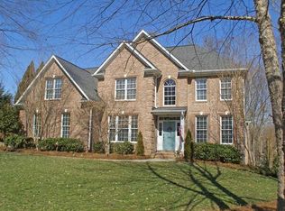 8404 Oak Meadow Dr, Kernersville, NC 27284
