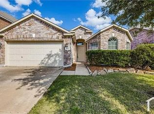 1010 Camp Verde Dr, Forney, TX 75126