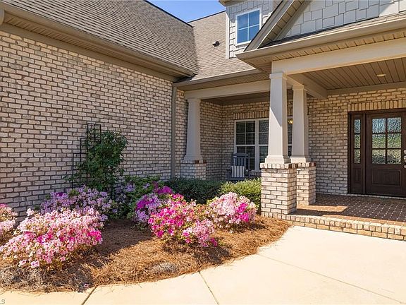 4th image of 5242 Shoal Creek Ln