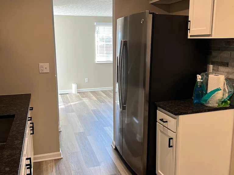 5850 Baytree Dr — Photo 11
