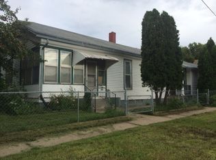 823 9th St, Sioux City, IA 51105