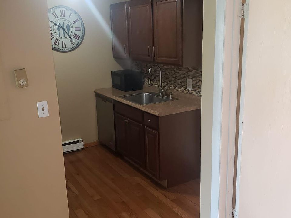 Breezewood Condominiums Apartment Rentals East Haven, CT Zillow