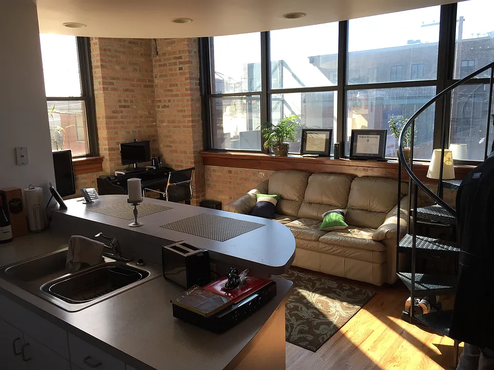 413 N. Carpenter St.