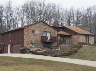 12450 Harman Rd, New Springfield, OH 44443