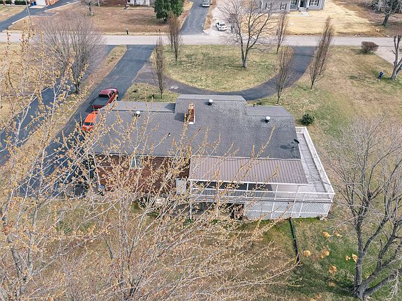 4th image of 107 Hermitage Dr