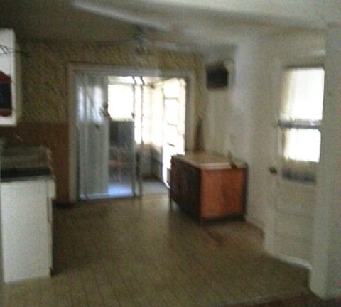 5th image of 316 Connecticut Ave