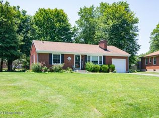 10022 Prairie Dr, Louisville, KY 40272