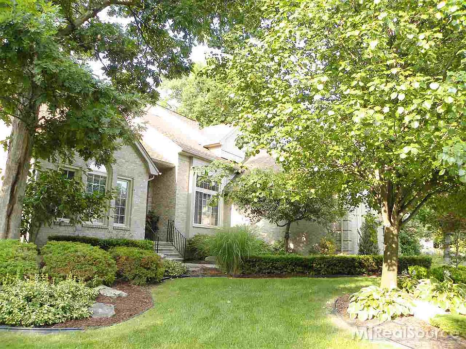 1st image of 3797 Pierce Dr