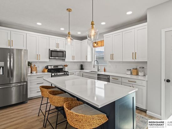 4757 S 194th Ave, Omaha, NE 68135