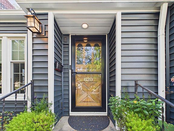 5th image of 620 James Ave