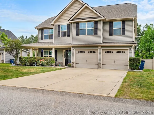 941 Saint Johns Loop, Raeford, NC 28376