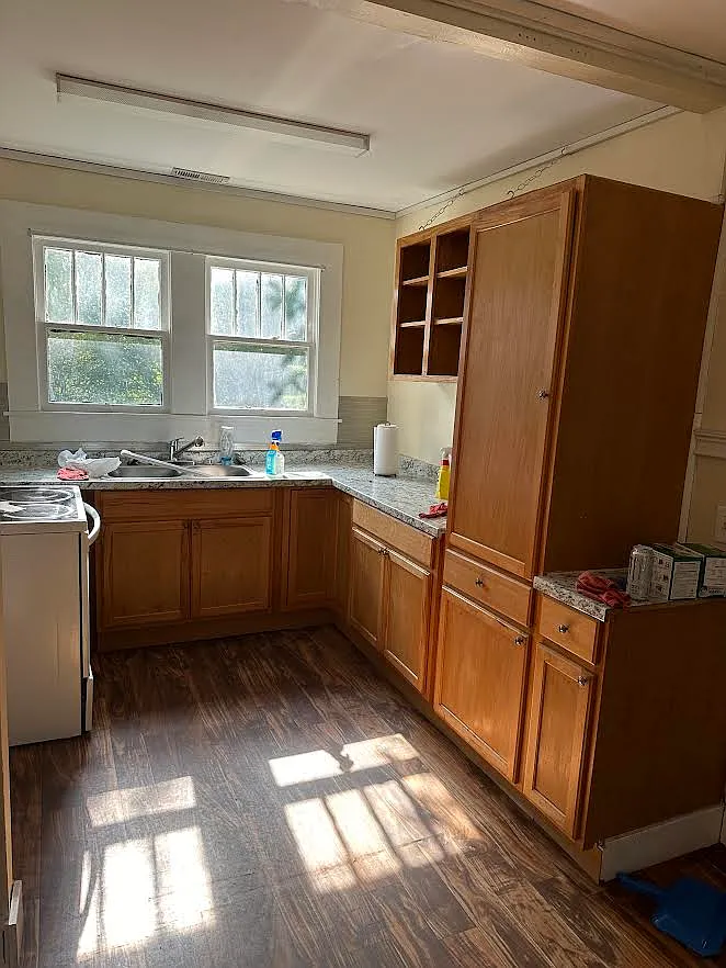 2 bed, 980 sqft, $900 — Photo 1