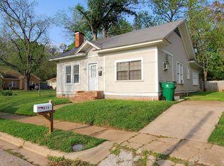 914 Cedar St, Palestine, TX