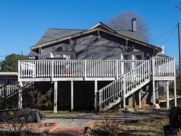 507 Hawkins Avenue, Sanford, NC 27330