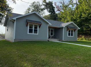 3883 E State Road 54, Bloomfield, IN 47424