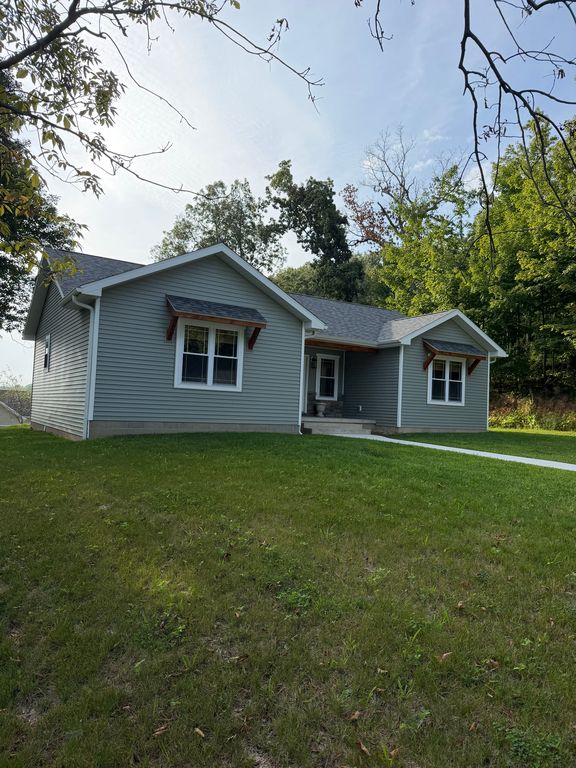 3883 E State Road 54 - Property Image