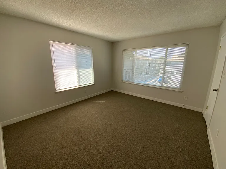3361 Civic Center Dr #H — Photo 21