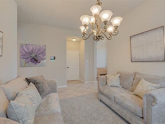 2nd image of 609 Seabourne Dr