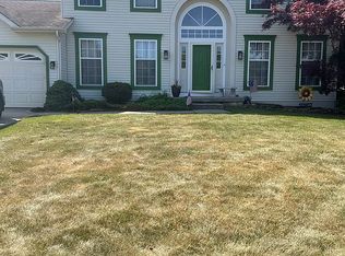 229 Pine Valley Ln, Sewell, NJ 08080