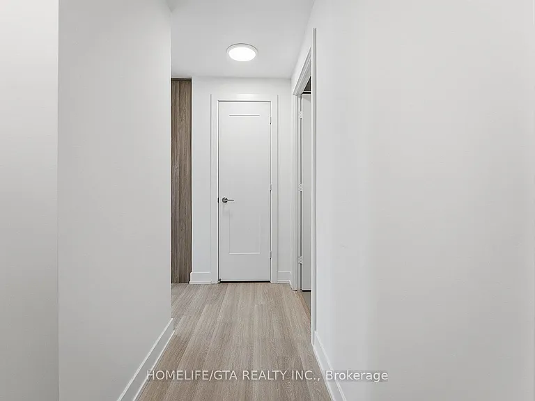 60 Central Park Dr #2413 — Photo 7