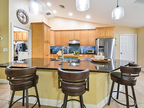 5th image of 6623 SE 88th Blvd
