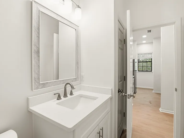 912 Marys Dr #C — Photo 14