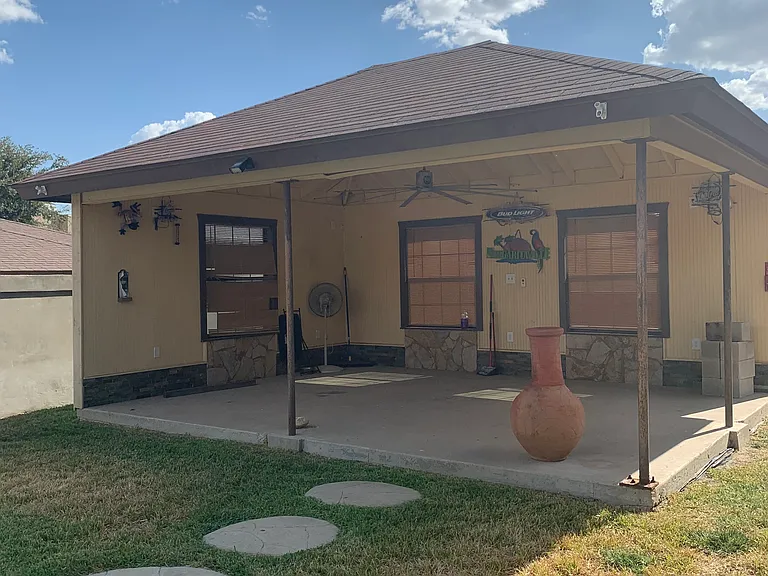 3129 Rosco — Photo 17