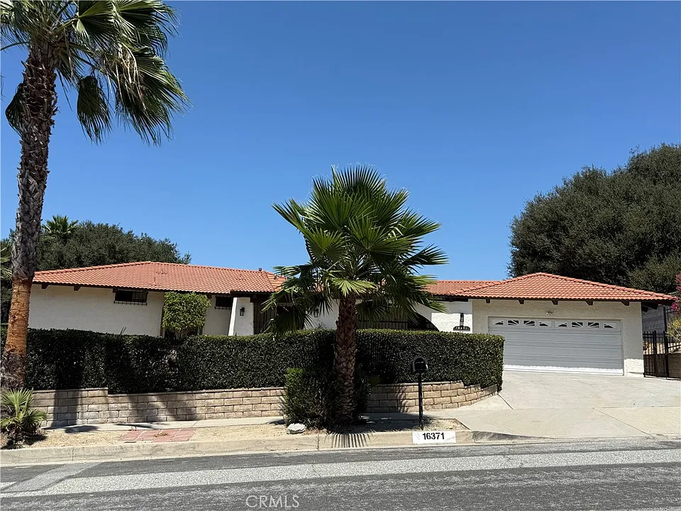 16371 Chella Dr