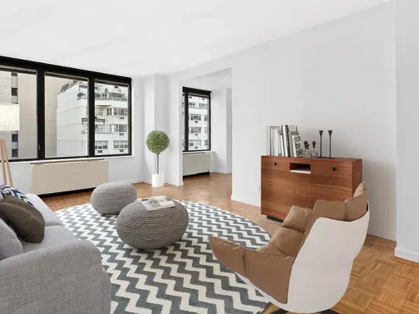 150 E 57th St, New York, NY