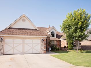 6415 93rd St, Lubbock, TX 79424