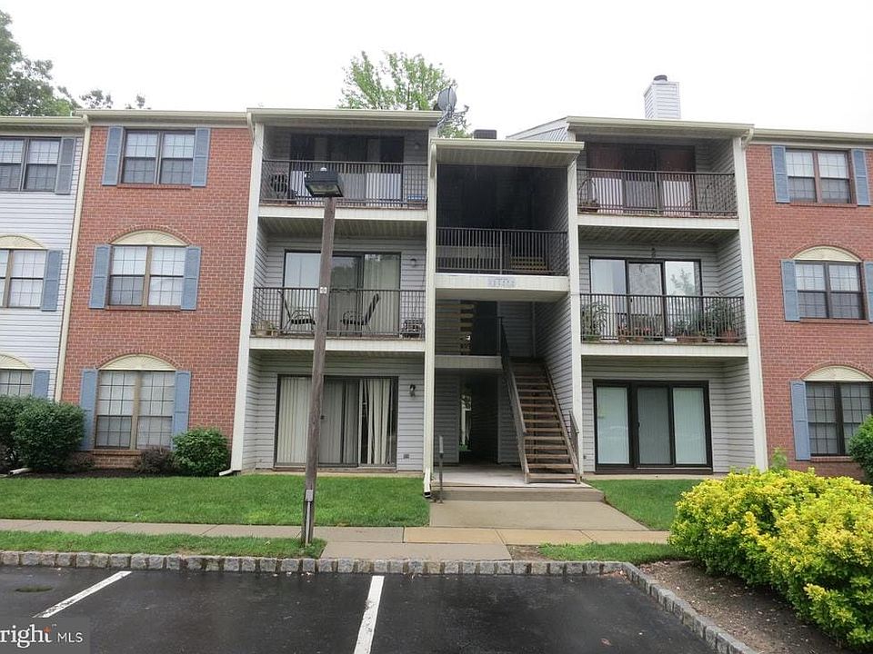 1st image of 7 Joyner Ct