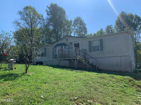 127 Minga Dr, Johnson City, TN 37604