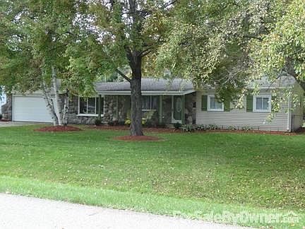 2nd image of 50715 Cedargrove Rd