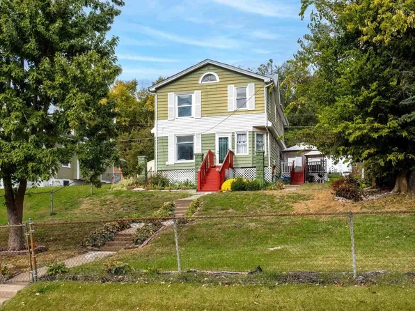 2114 Telegraph Rd, Davenport, IA 52804