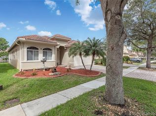 13405 SW 32nd St, Miramar, FL 33027
