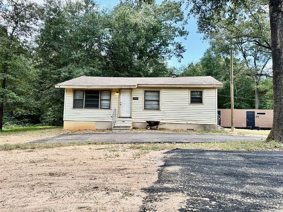 1st image of 20246 County Road 2138