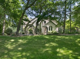 6160 Wood Hill Ln, Maple Plain, MN 55359