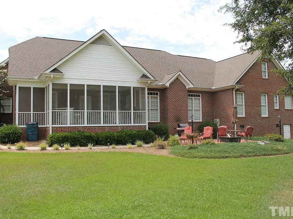 2nd image of 239 Millwood Ln